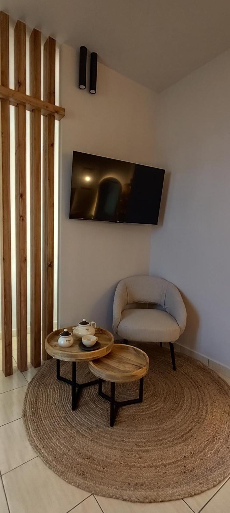 Niki Apartments Makry Gialos  Exterior photo